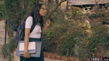 Schoolgirl seduced by these twisted two stepsiblings