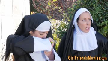 Busty lesbian gets licked and fingers teen