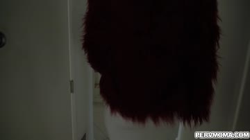 Lauren Phillips pops her MILF pussy and lets stepson fuck her