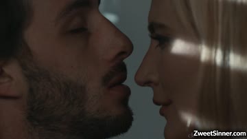Hot and gorgeous Mona Wales fucks with horny neighbor